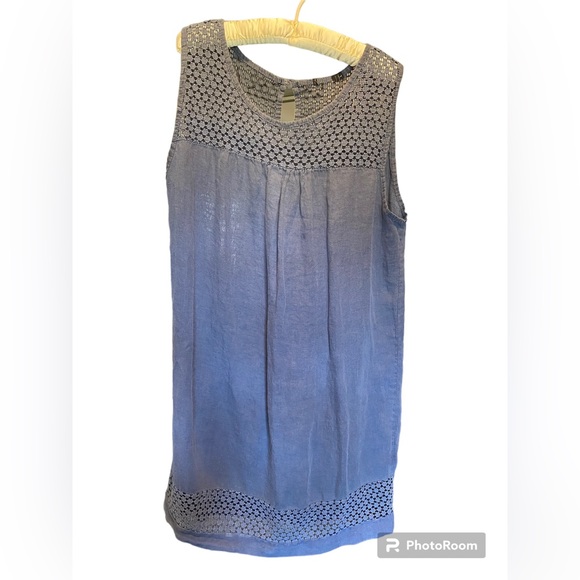 Sleeveless Linen Dress - Picture 2 of 5